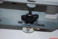 small clip holding 